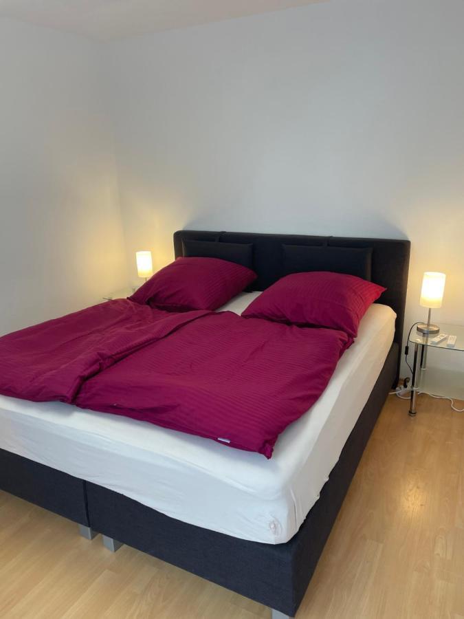 Zimmer Im Herzen Von Durlach Karlsruhe Bagian luar foto