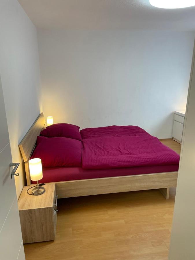 Zimmer Im Herzen Von Durlach Karlsruhe Bagian luar foto