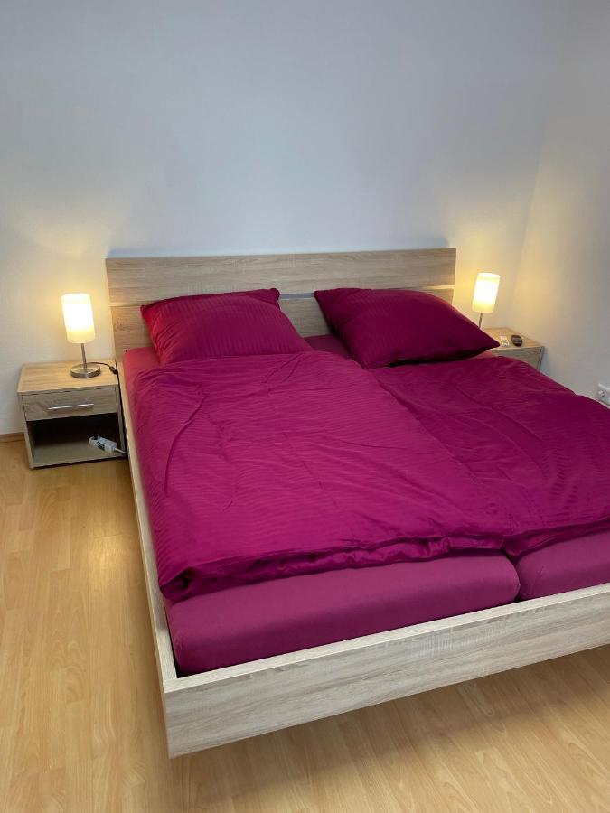 Zimmer Im Herzen Von Durlach Karlsruhe Bagian luar foto